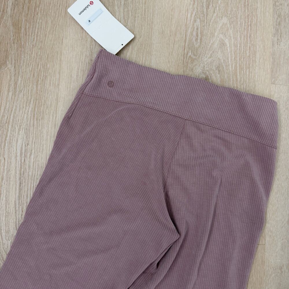 NWT! Lululemon Ribbed Softstreme Flared Pant Regular Size 10 - Picture 7 of 8